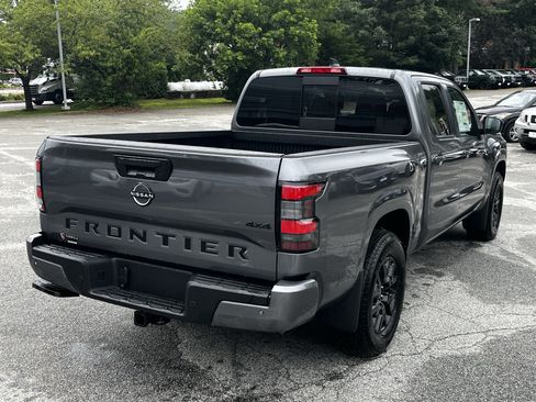 New 2026 Nissan Frontier SV w/ Tow Package AWD/4WD image 7