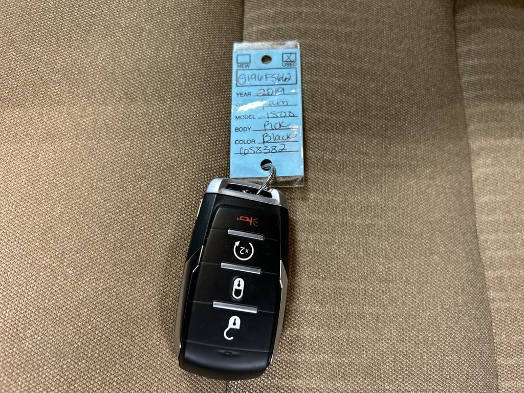 Used 2019 RAM 1500 Big Horn AWD/4WD image 12