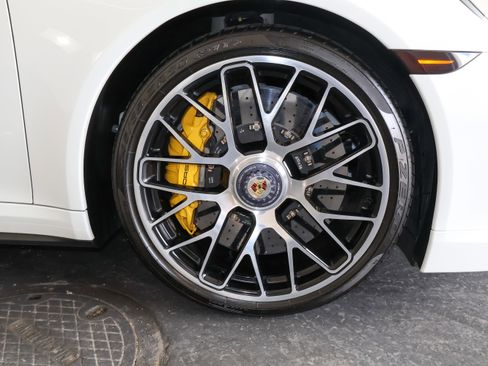 Used 2015 Porsche 911 Turbo S w/ Premium Plus Package AWD/4WD image 33