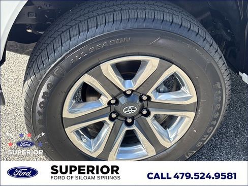 Used 2019 Toyota Tacoma Limited AWD/4WD image 12
