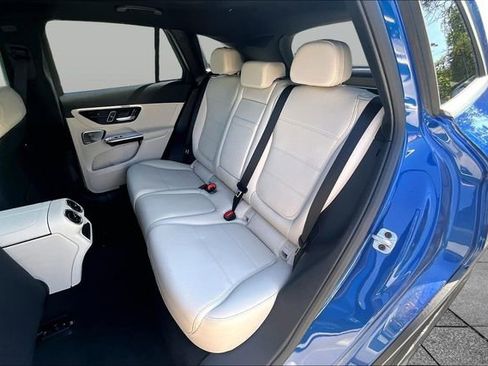 New 2026 Mercedes-Benz GLC 300 4MATIC image 10