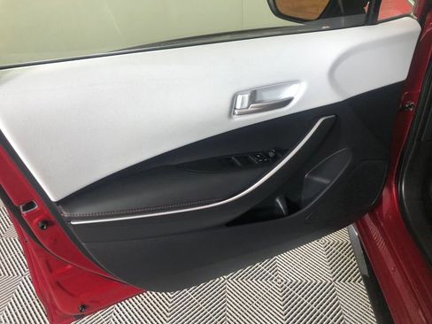 Used 2024 Toyota Corolla SE FWD image 10