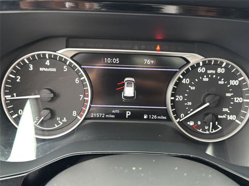 Used 2022 Nissan Pathfinder Platinum w/ Cargo Package AWD/4WD image 20