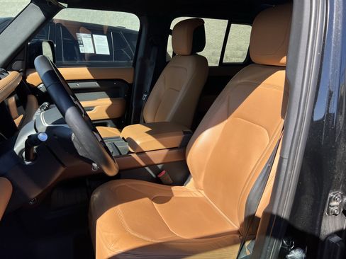 Certified 2024 Land Rover Defender 110 S AWD/4WD image 15