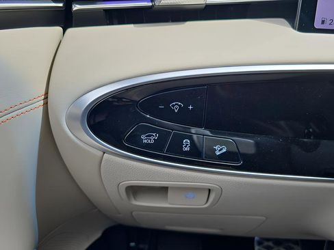 New 2026 Genesis GV70 3.5T Sport Prestige AWD/4WD image 11