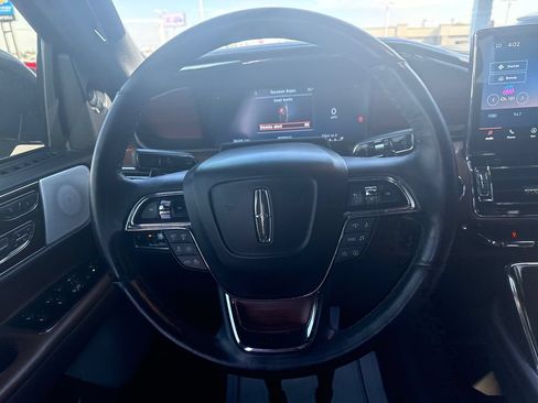 Used 2024 Lincoln Navigator Reserve AWD/4WD image 29