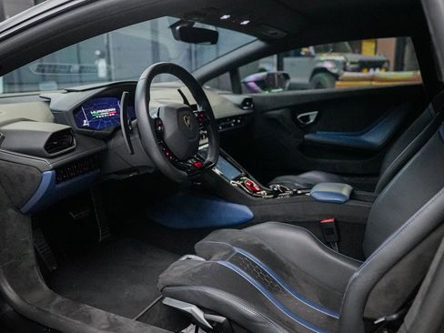 Used 2023 Lamborghini Huracan Tecnica RWD image 29