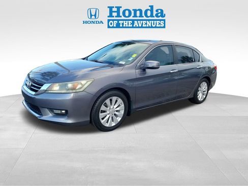 Used 2014 Honda Accord EX image 2