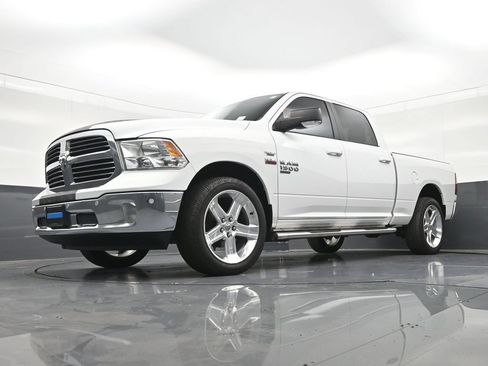 Used 2019 RAM 1500 Big Horn AWD/4WD image 22