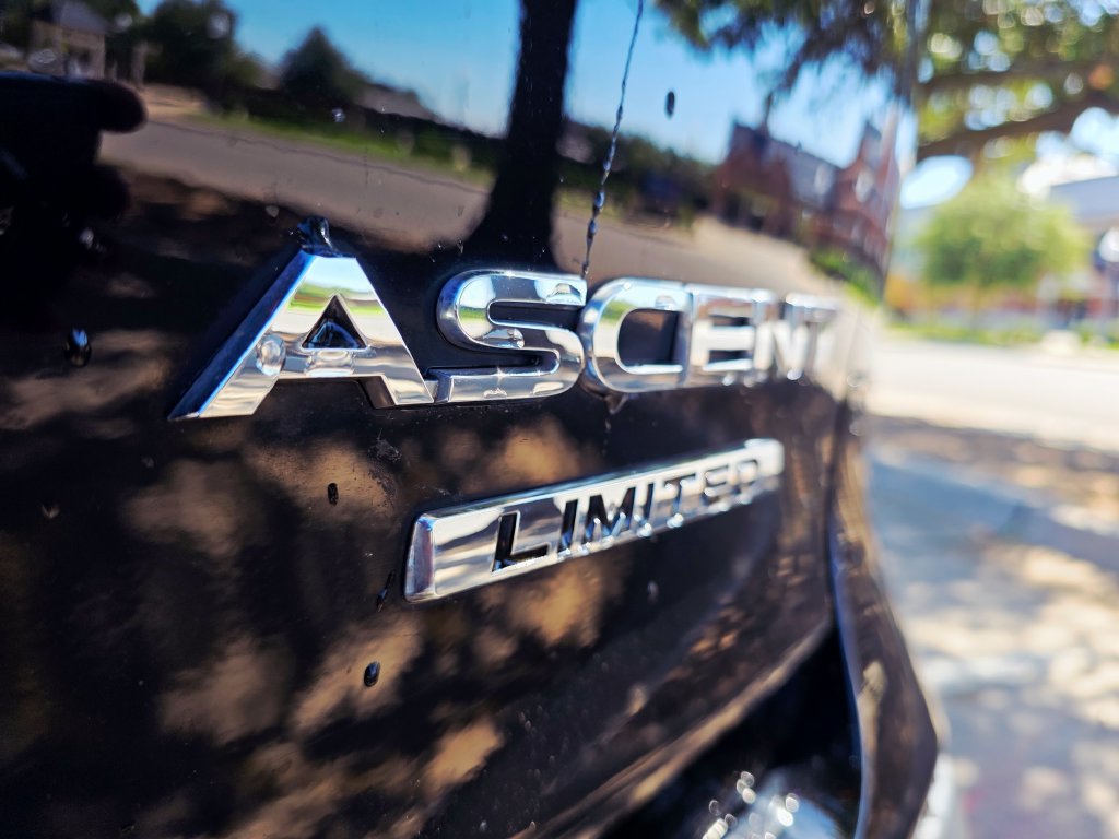 Used 2023 Subaru Ascent Limited AWD/4WD image 31