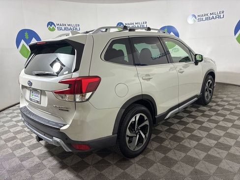 Used 2023 Subaru Forester Touring w/ Popular Package #2 AWD/4WD image 11
