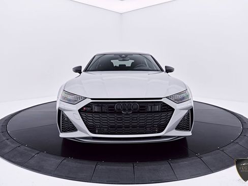 Used 2025 Audi RS 7 Performance AWD/4WD image 18