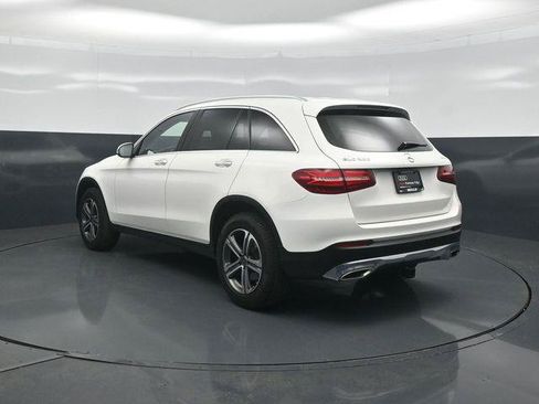 Used 2019 Mercedes-Benz GLC 300 4MATIC image 5
