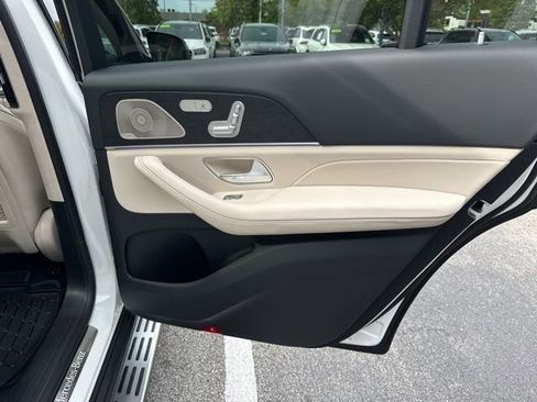 New 2026 Mercedes-Benz GLS 450 4MATIC image 35