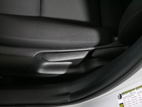 Used 2024 Toyota Corolla LE FWD image 20