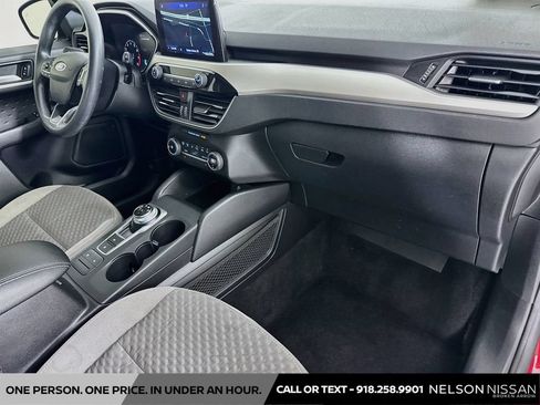 Used 2020 Ford Escape SE AWD/4WD image 29