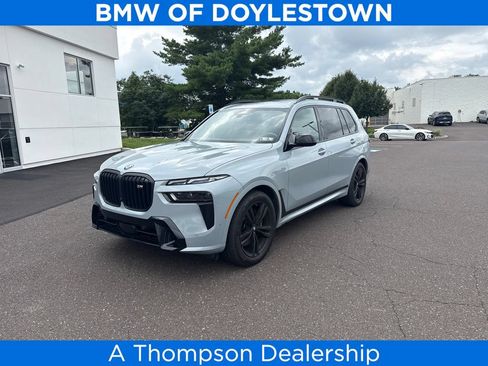 Used 2025 BMW X7 M60i w/ Climate Comfort Package AWD/4WD image 1