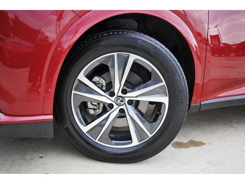 Used 2024 Lexus RX 350 FWD w/ Technology Package image 29