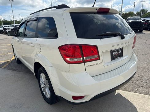Used 2017 Dodge Journey SXT w/ Premium Group FWD image 7
