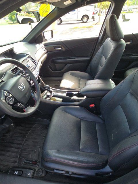 Used 2017 Honda Accord Sport Special Edition image 11