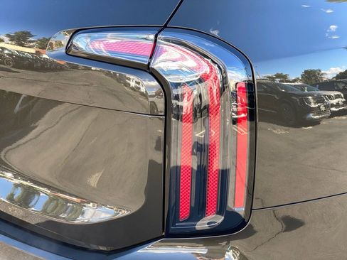 New 2025 Kia Telluride EX image 4