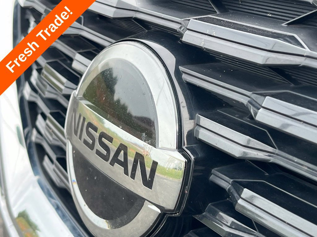 Used 2021 Nissan Rogue SV AWD/4WD image 3