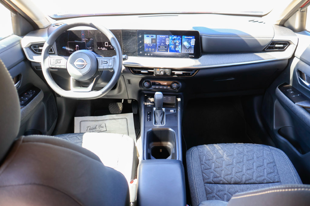 Used 2026 Nissan Kicks SV FWD image 6