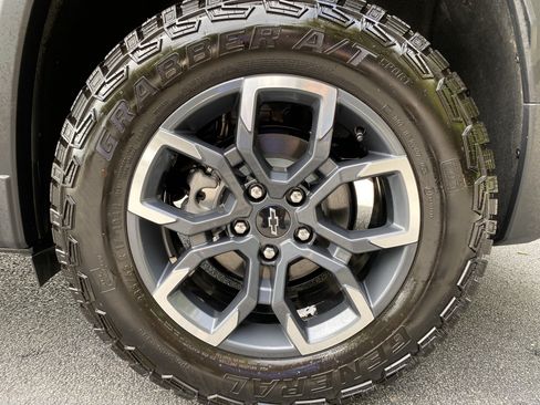 Used 2026 Chevrolet Equinox ACTIV w/ Safety and Technology Package FWD image 45