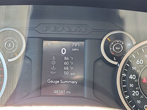 Used 2020 RAM 3500 Big Horn image 30