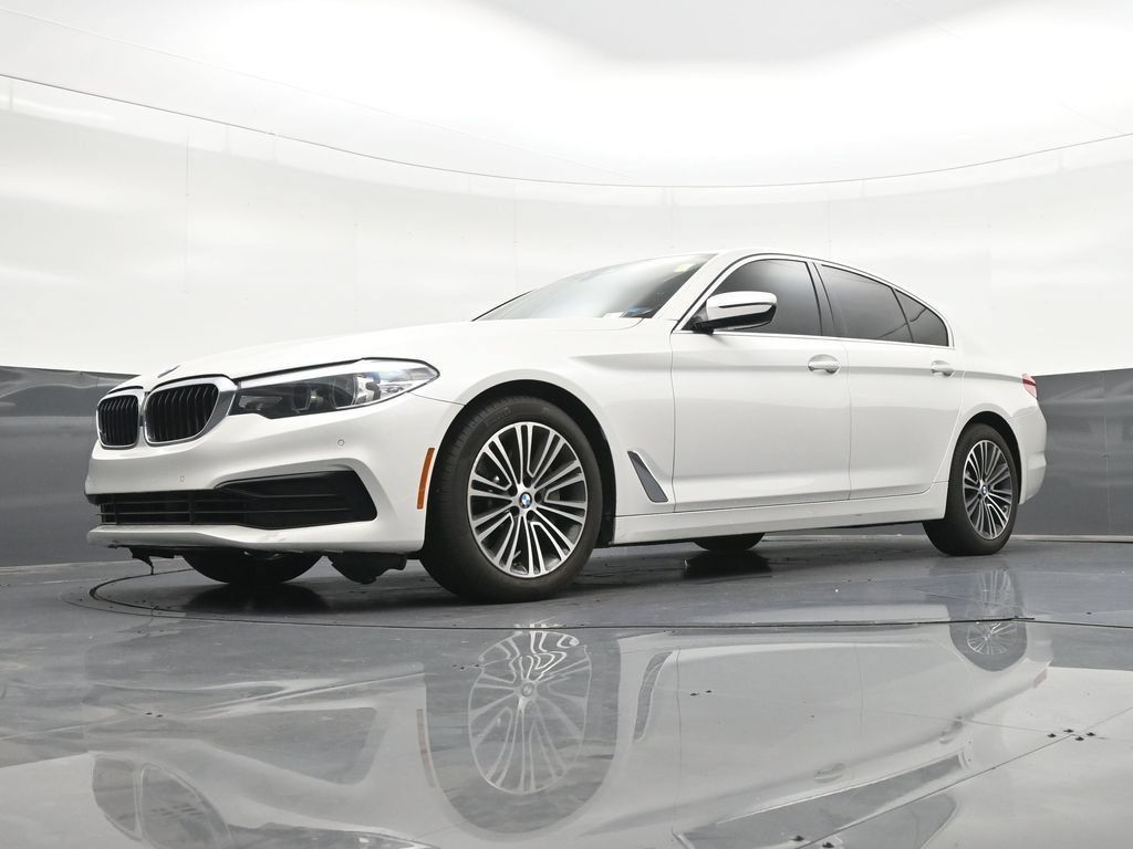Used 2019 BMW 530i w/ Convenience Package RWD image 23