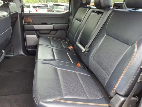 Certified 2025 Ford F250 Lariat w/ Lariat Ultimate Package image 19