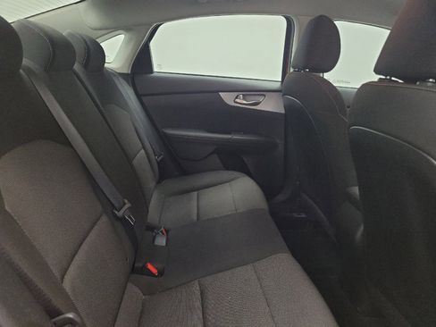 Used 2023 Kia Forte LXS w/ LXS Technology Package image 19