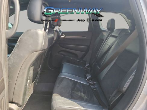 Used 2018 Jeep Grand Cherokee Laredo image 15