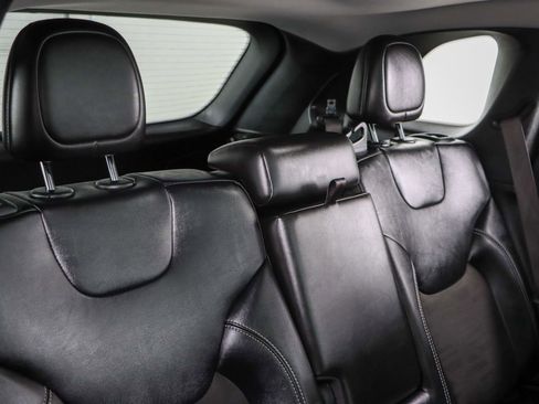 Used 2022 Jeep Cherokee Latitude w/ Sun & Sound Group image 28