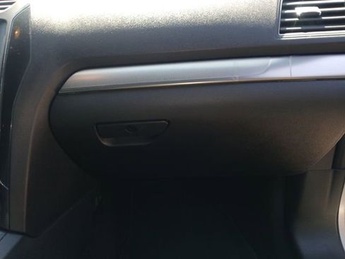 Certified 2018 Ford Explorer XLT w/ Equipment Group 202A AWD/4WD image 53