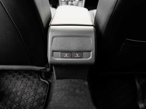 New 2026 Volkswagen Jetta SEL image 37