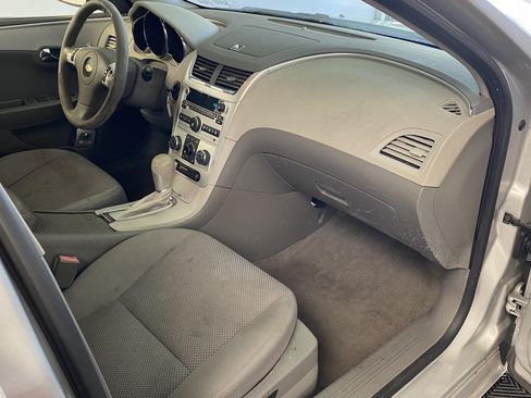 Used 2012 Chevrolet Malibu LS w/ LS Uplevel Package FWD image 7