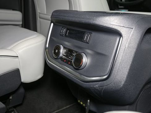 Used 2026 Ford Expedition Max Platinum w/ Platinum Ultimate Package AWD/4WD image 23