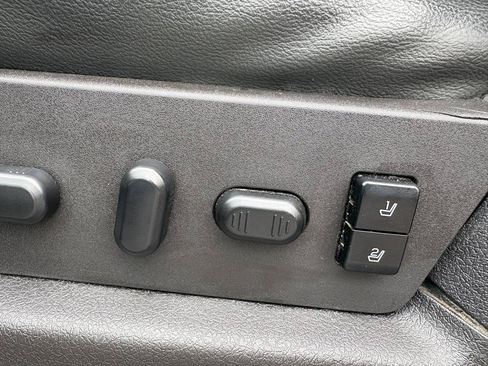 Used 2014 Ford F150 FX4 w/ Equipment Group 402A Luxury AWD/4WD image 7