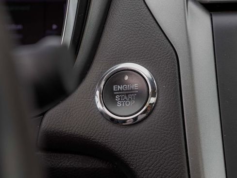 Used 2013 Ford Fusion Titanium w/ Titanium Driver Assist Pkg image 31