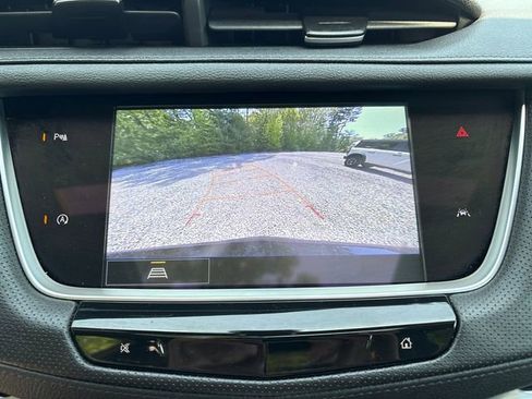 Used 2024 Cadillac XT6 Luxury w/ LPO, Floor Liner Package AWD/4WD image 23