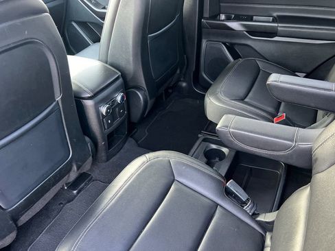 Certified 2020 Ford Explorer XLT w/ Equipment Group 202A image 14