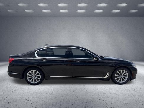 Used 2019 BMW 740i RWD image 5