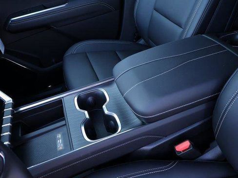 New 2026 GMC Acadia Elevation w/ Elevation Premium Package FWD image 27