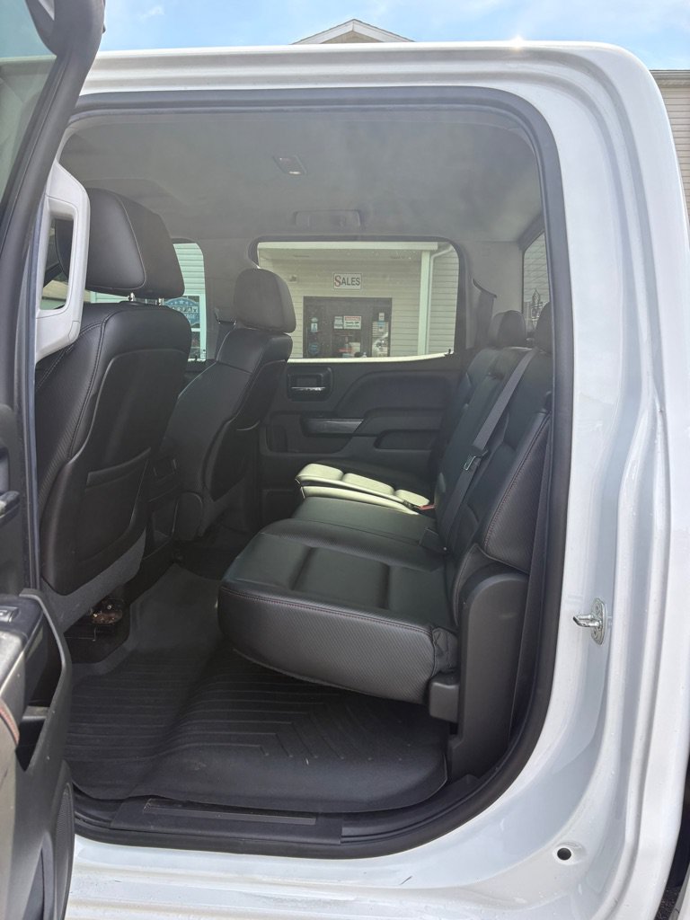 Used 2014 GMC Sierra 1500 SLT w/ All-Terrain Package AWD/4WD image 11