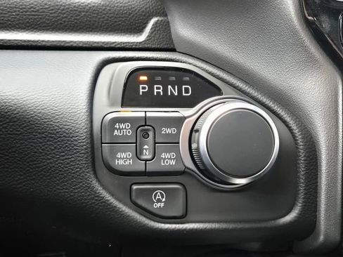 New 2026 RAM 1500 4x4 Crew Cab image 12