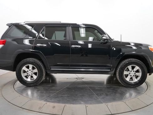 Used 2013 Toyota 4Runner SR5 w/ Premium Pkg AWD/4WD image 8