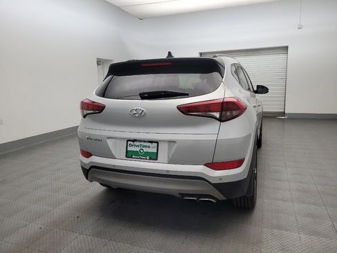 Used 2018 Hyundai Tucson Value w/ Cargo Package FWD image 7