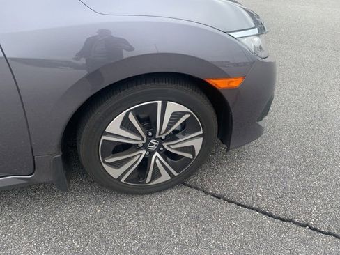 Used 2017 Honda Civic EX-L image 5