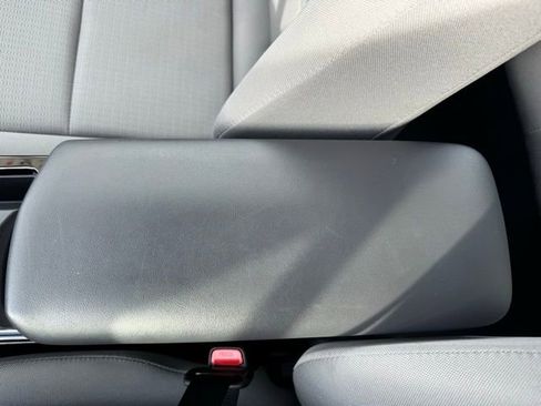 Used 2024 Toyota Prius LE image 14